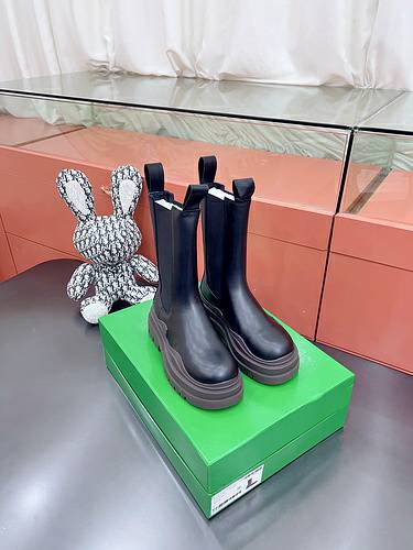 Picture of Bottega Veneta Shoes Women _SKUfw121949462fw